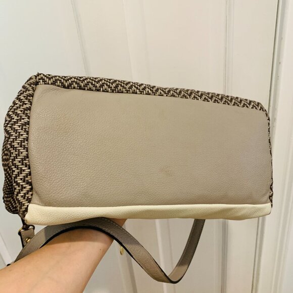 Vintage Dimoni Grey Leather Chevron Cross Body Designer Handbag - Picture 10 of 16